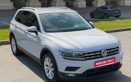 Volkswagen Tiguan II, 2018 год, 2 599 000 рублей, 34 фотография