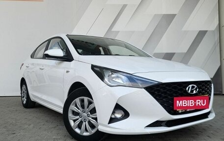 Hyundai Solaris II рестайлинг, 2021 год, 1 545 000 рублей, 4 фотография