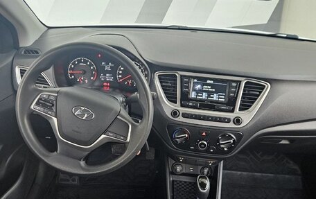 Hyundai Solaris II рестайлинг, 2021 год, 1 545 000 рублей, 11 фотография