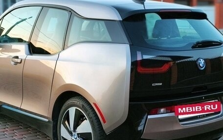 BMW i3 I01 рестайлинг, 2015 год, 1 690 000 рублей, 4 фотография