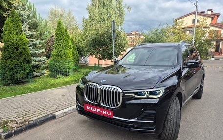 BMW X7, 2020 год, 7 300 000 рублей, 11 фотография