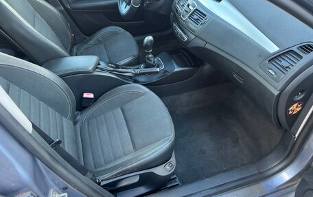 Renault Laguna III рестайлинг, 2008 год, 470 000 рублей, 18 фотография