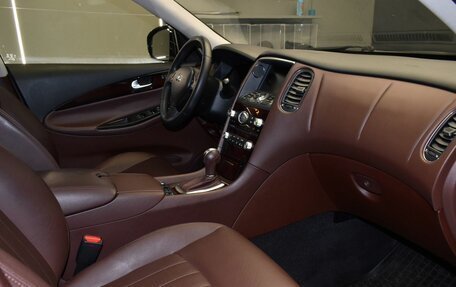 Infiniti QX50 I рестайлинг, 2013 год, 1 827 000 рублей, 10 фотография