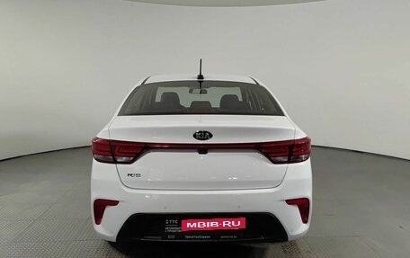 KIA Rio IV, 2019 год, 1 715 000 рублей, 7 фотография