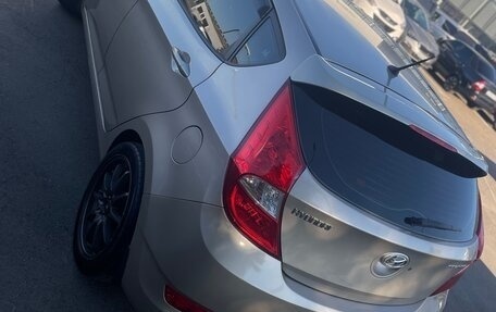 Hyundai Solaris II рестайлинг, 2012 год, 665 000 рублей, 4 фотография