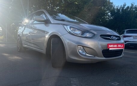 Hyundai Solaris II рестайлинг, 2012 год, 665 000 рублей, 5 фотография