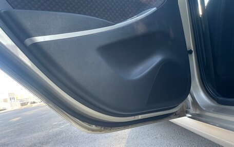 Hyundai Solaris II рестайлинг, 2012 год, 665 000 рублей, 12 фотография