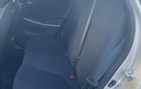 Hyundai Solaris II рестайлинг, 2012 год, 665 000 рублей, 29 фотография