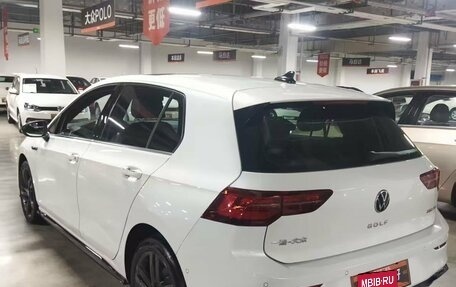 Volkswagen Golf VIII, 2022 год, 1 663 000 рублей, 6 фотография
