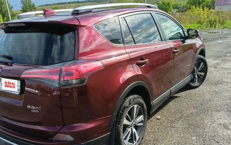 Toyota RAV4, 2016 год, 2 000 000 рублей, 2 фотография