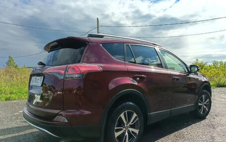 Toyota RAV4, 2016 год, 2 000 000 рублей, 6 фотография