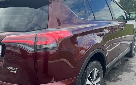 Toyota RAV4, 2016 год, 2 000 000 рублей, 15 фотография