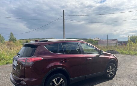 Toyota RAV4, 2016 год, 2 000 000 рублей, 16 фотография