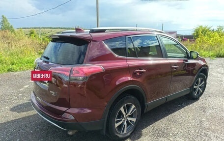 Toyota RAV4, 2016 год, 2 000 000 рублей, 3 фотография