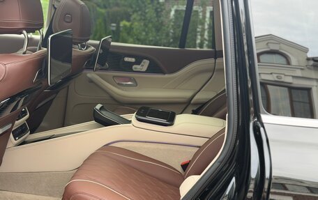 Mercedes-Benz GLS, 2024 год, 15 000 000 рублей, 16 фотография