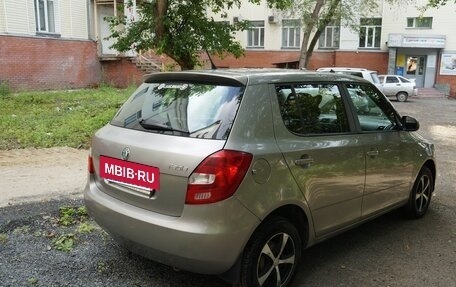 Skoda Fabia II, 2011 год, 630 000 рублей, 4 фотография