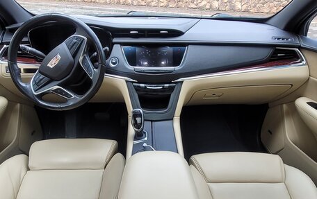 Cadillac XT5 I рестайлинг, 2016 год, 2 750 000 рублей, 6 фотография