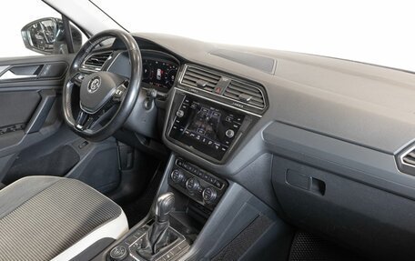 Volkswagen Tiguan II, 2020 год, 2 518 658 рублей, 7 фотография