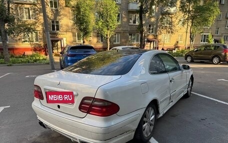 Mercedes-Benz CLK-Класс, 2000 год, 199 000 рублей, 4 фотография