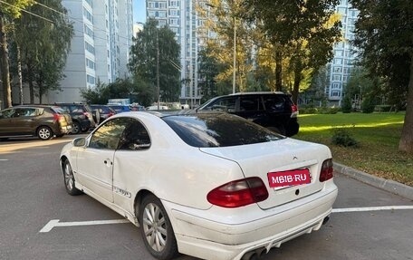 Mercedes-Benz CLK-Класс, 2000 год, 199 000 рублей, 2 фотография