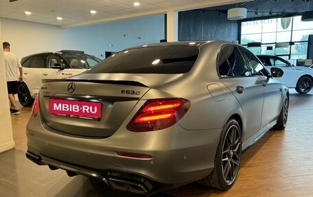 Mercedes-Benz E-Класс AMG, 2019 год, 6 390 000 рублей, 4 фотография