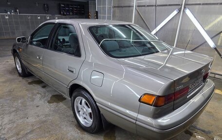 Toyota Camry, 1999 год, 1 100 000 рублей, 6 фотография