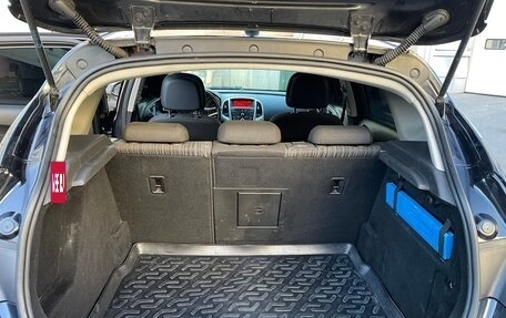 Opel Astra J, 2011 год, 600 000 рублей, 7 фотография