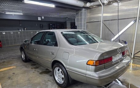 Toyota Camry, 1999 год, 1 100 000 рублей, 18 фотография