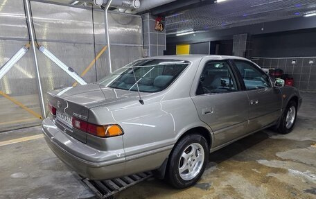Toyota Camry, 1999 год, 1 100 000 рублей, 19 фотография