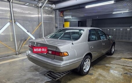 Toyota Camry, 1999 год, 1 100 000 рублей, 21 фотография