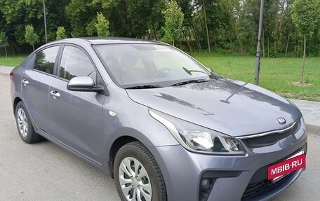 KIA Rio IV, 2017 год, 995 000 рублей, 5 фотография