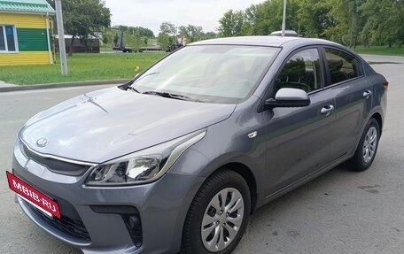 KIA Rio IV, 2017 год, 995 000 рублей, 6 фотография