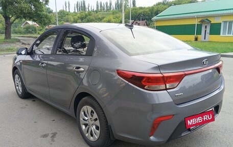 KIA Rio IV, 2017 год, 995 000 рублей, 8 фотография