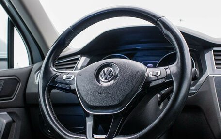 Volkswagen Tiguan II, 2019 год, 1 970 000 рублей, 15 фотография