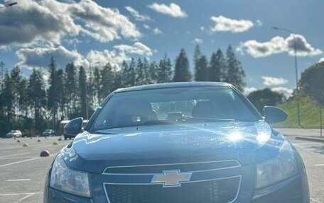 Chevrolet Cruze II, 2009 год, 650 000 рублей, 9 фотография