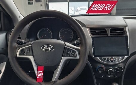 Hyundai Solaris II рестайлинг, 2012 год, 649 000 рублей, 11 фотография