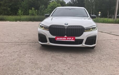 BMW 7 серия, 2019 год, 4 650 000 рублей, 1 фотография