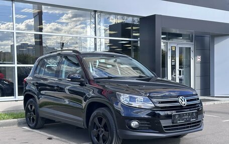Volkswagen Tiguan I, 2011 год, 900 000 рублей, 1 фотография
