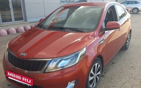 KIA Rio III рестайлинг, 2014 год, 1 100 000 рублей, 2 фотография