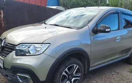 Renault Logan II, 2021 год, 1 339 000 рублей, 3 фотография