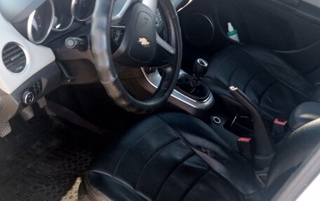 Chevrolet Cruze II, 2013 год, 450 000 рублей, 4 фотография