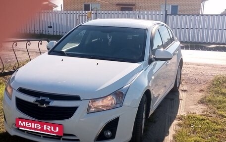 Chevrolet Cruze II, 2013 год, 450 000 рублей, 5 фотография