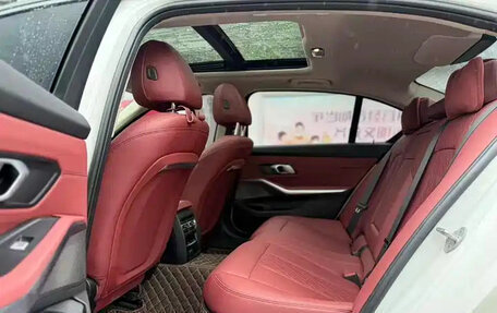 BMW 3 серия, 2023 год, 2 742 000 рублей, 11 фотография