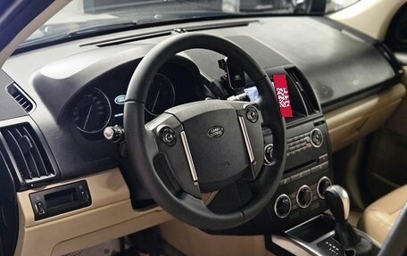 Land Rover Freelander II рестайлинг 2, 2013 год, 1 750 000 рублей, 14 фотография