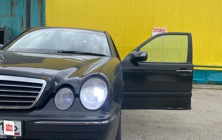 Mercedes-Benz E-Класс, 2001 год, 365 000 рублей, 2 фотография