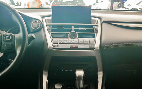 Lexus NX I, 2016 год, 2 700 000 рублей, 15 фотография