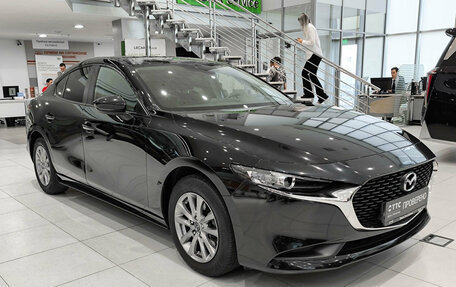 Mazda 3, 2019 год, 1 799 000 рублей, 3 фотография