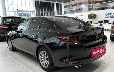 Mazda 3, 2019 год, 1 799 000 рублей, 7 фотография
