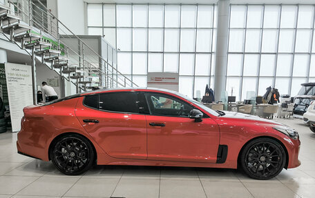 KIA Stinger I, 2018 год, 2 250 000 рублей, 4 фотография