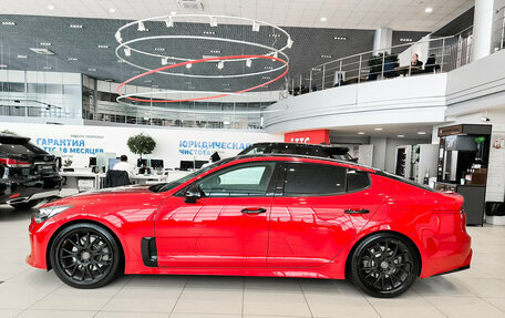 KIA Stinger I, 2018 год, 2 250 000 рублей, 8 фотография